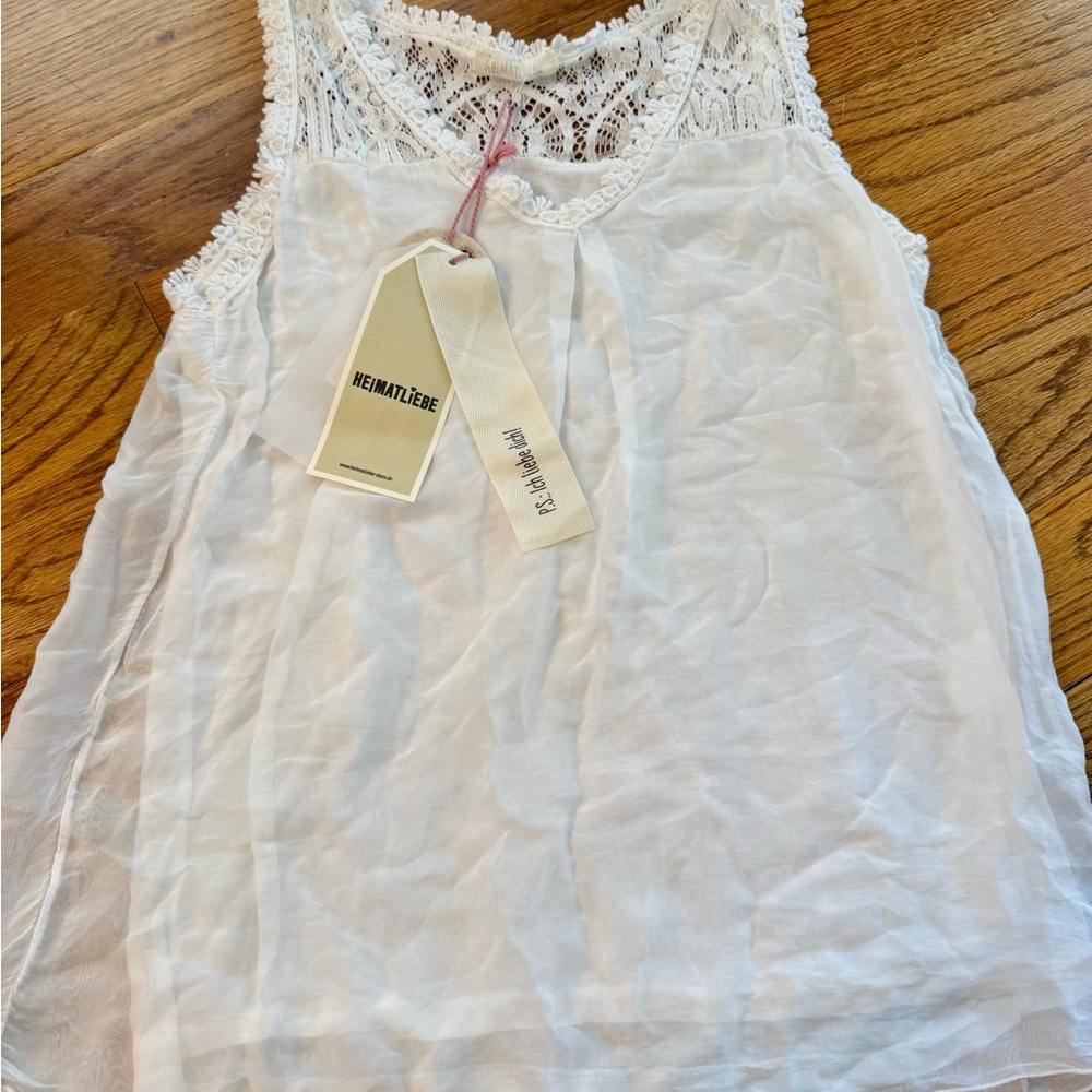 Chic White Lace Blouse